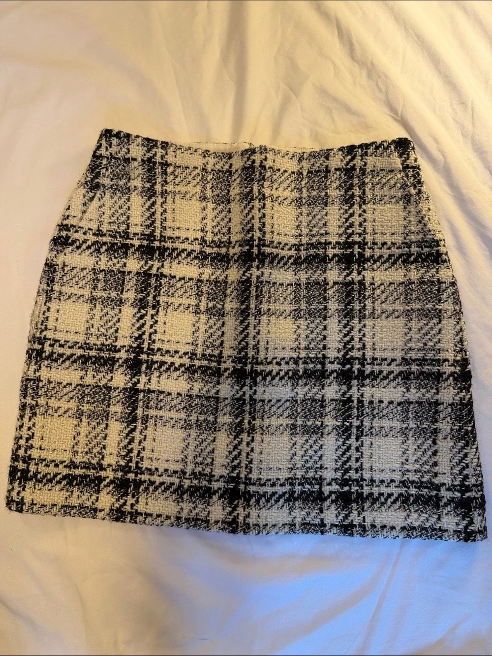 LOFT Black and White Plaid Tweed Mini Skirt - Picture 1 of 2